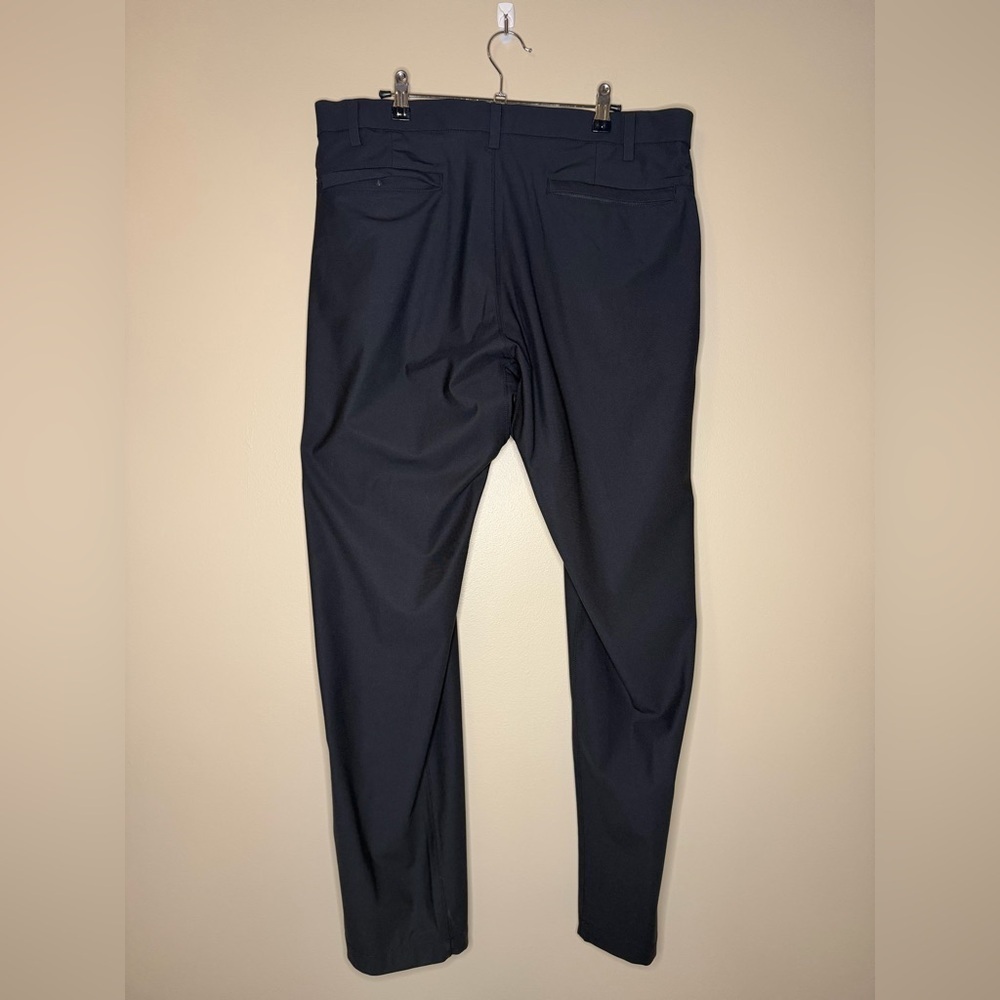 Kirkland Signature Men's Dark Gray Dress Pants - Picture 2 of 3